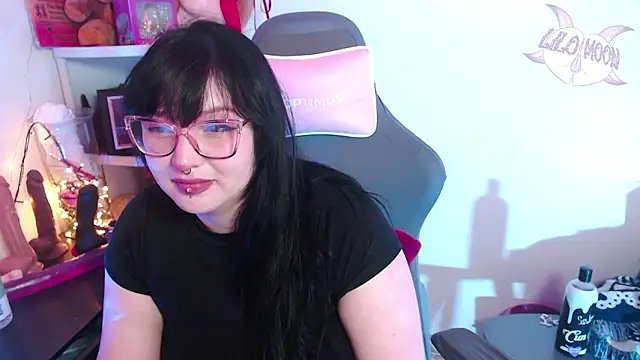 LiloMoon69 online show from 12.06.24