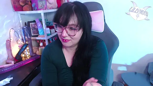 LiloMoon69 online show from 12.14.24