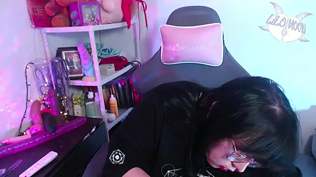 LiloMoon69 online show from 12.16.24