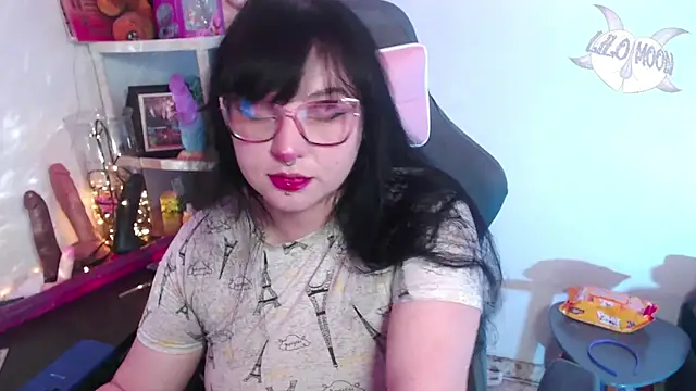 LiloMoon69 online show from 12.19.24