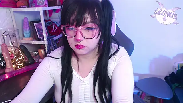 LiloMoon69 online show from 12.31.24