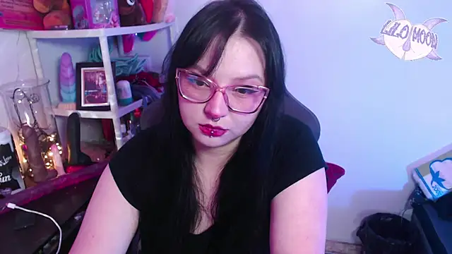 LiloMoon69 online show from 01.11.25
