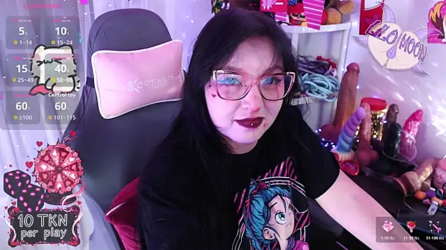 Snapshot of LiloMoon69 chatting on 02.15.26 LiloMoon69 online show from 02.15.26