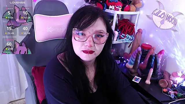 Snapshot of LiloMoon69 chatting on 02.23.26 LiloMoon69 online show from 02.23.26