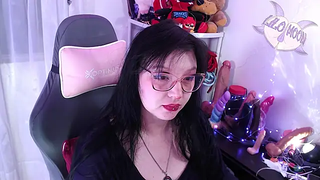 Snapshot of LiloMoon69 chatting on 02.24.26 LiloMoon69 online show from 02.24.26