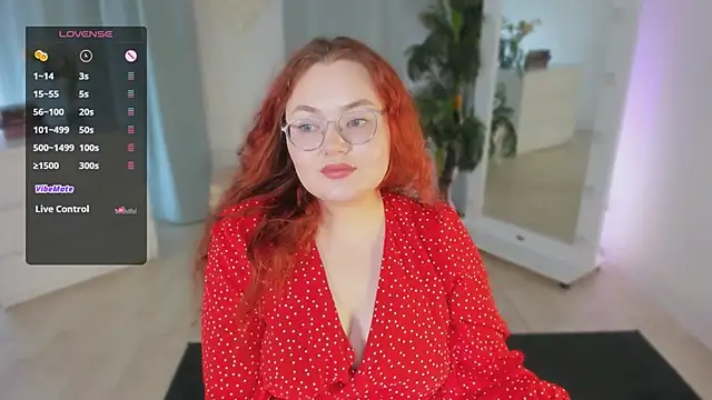 Lana Bananass online show from 06.15.26