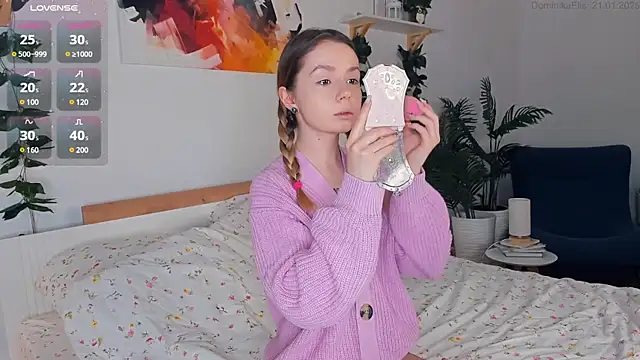 DominikaElis online show from 01.21.25