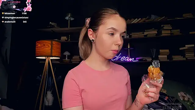 DominikaElis online show from 02.24.25