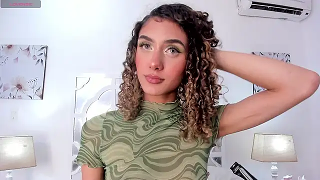 Daddysgirl1  online show from 12.13.24