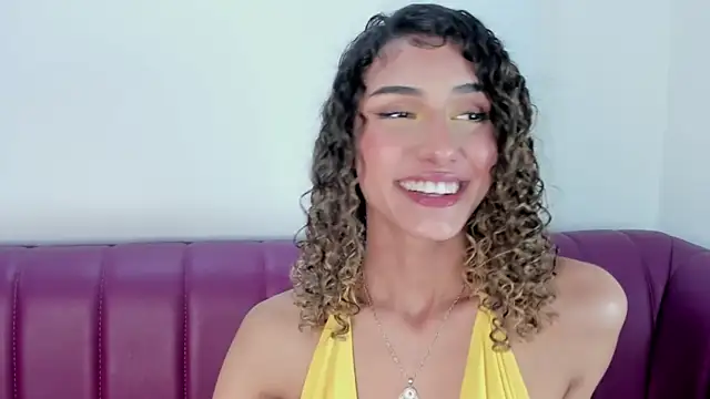 Daddysgirl1  online show from 01.20.25