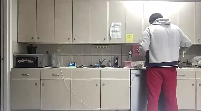 Snapshot of papijusto chatting on 12.23.24 papijusto online show from 12.23.24