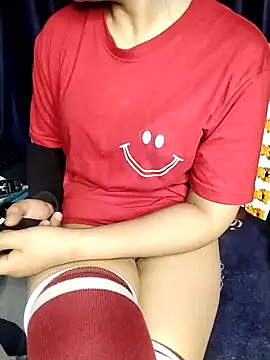 Snapshot of sexylaya2 chatting on 05.13.26 sexylaya2 online show from 05.13.26