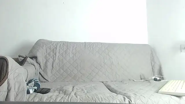 Snapshot of hotbuch11 chatting on 02.05.25 hotbuch11 online show from 02.05.25