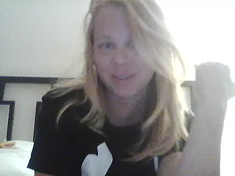 burrkitty online show from 11.20.25