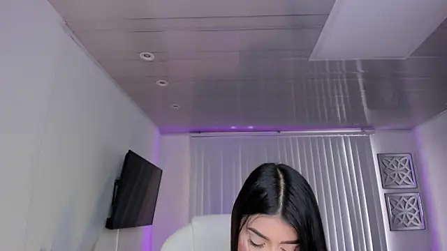 amelie jhons online show from 12.02.24