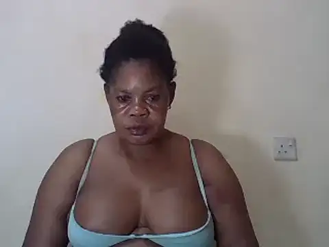 Snapshot of ANALQUEEN4 chatting on 01.27.25 ANALQUEEN4 online show from 01.27.25