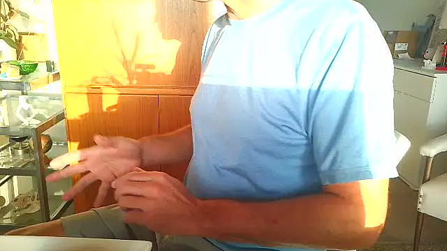 costanza7070 online show from 12.15.25