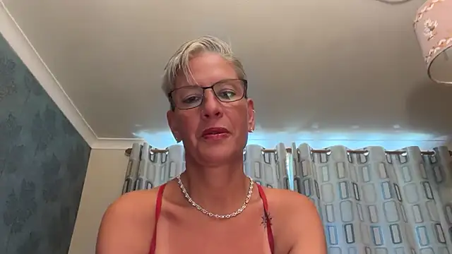 JennyHazel1 online show from 09.12.25