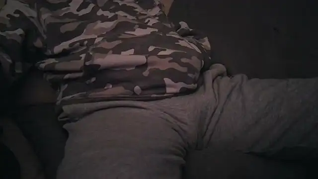 Snapshot of ThikkDikkDaddie chatting on 01.24.25 ThikkDikkDaddie online show from 01.24.25