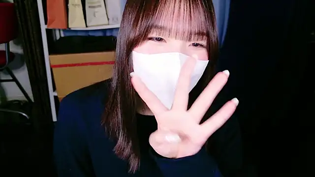 Snapshot of mari_tan_ch chatting on 12.14.24 mari tan ch online show from 12.14.24