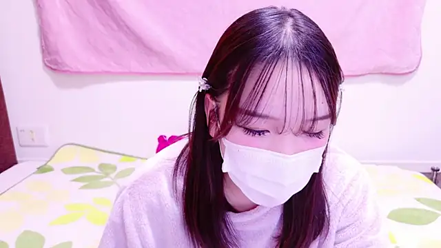 Snapshot of mari_tan_ch chatting on 01.18.25 mari tan ch online show from 01.18.25