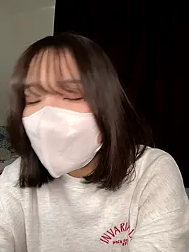 Snapshot of mari_tan_ch chatting on 10.19.25 mari tan ch online show from 10.19.25