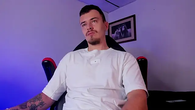 james connor2 online show from 12.08.24
