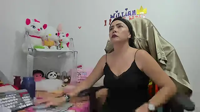 GatitaSexy Hotwet4u online show from 01.13.25