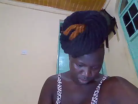 Prety petty online show from 02.12.25