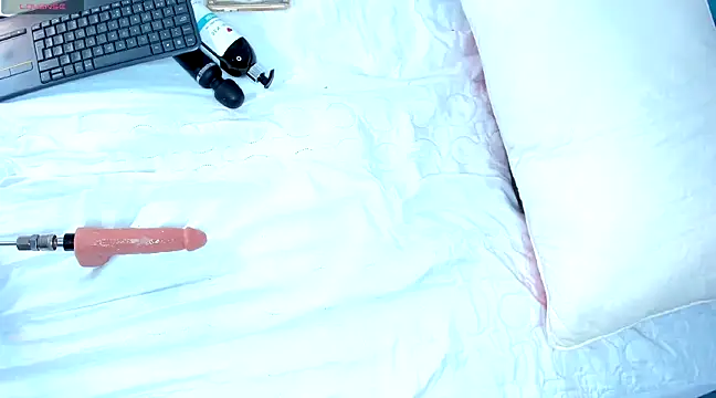 CintiaVega online show from 02.21.25