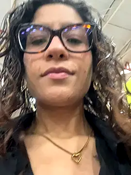 Snapshot of ValeriEvan chatting on 10.15.25 ValeriEvan online show from 10.15.25