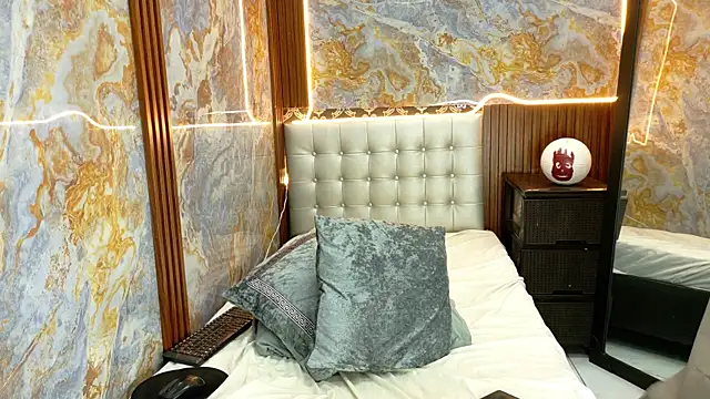  Jessi29  online show from 10.08.25