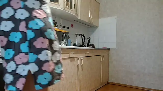 Vika  online show from 01.20.25