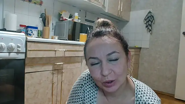 Vika  online show from 01.31.25