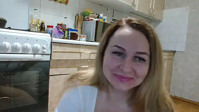 Vika  online show from 03.06.25
