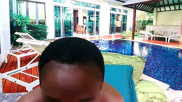 Snapshot of EbonyOlive69 chatting on 12.13.24 EbonyOlive69 online show from 12.13.24
