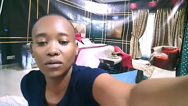 Snapshot of EbonyOlive69 chatting on 06.19.26 EbonyOlive69 online show from 06.19.26