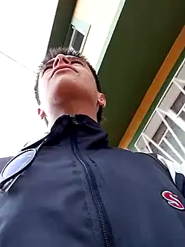 Snapshot of Cuervo_maniaco chatting on 03.20.25 Cuervo maniaco online show from 03.20.25