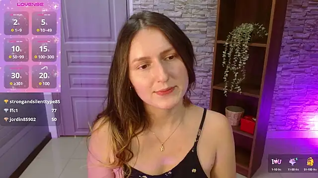Snapshot of Manuela_bela chatting on 02.17.25 Manuela bela online show from 02.17.25