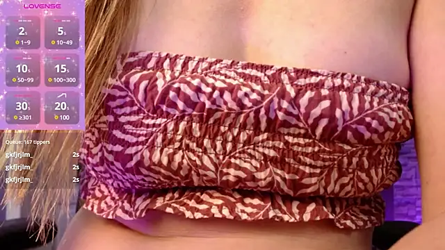 Snapshot of Manuela_bela chatting on 03.09.25 Manuela bela online show from 03.09.25