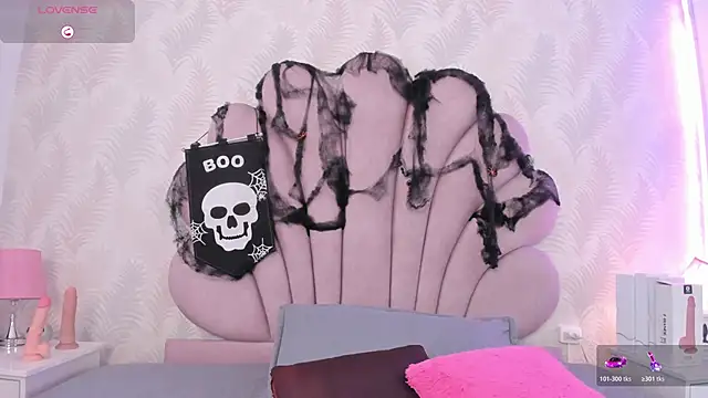 DanyFreydell online show from 10.29.25