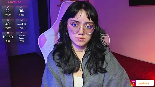 suzumi   online show from 12.20.24