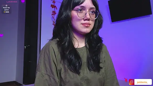 suzumi   online show from 02.01.25