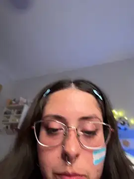 Snapshot of Mizztikaa chatting on 06.28.26 Mizztikaa online show from 06.28.26
