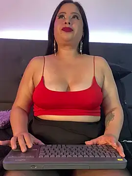 Leahstonee2 online show from 03.18.25