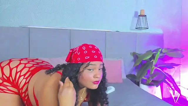 Annie-Wolf online show from 02.06.25