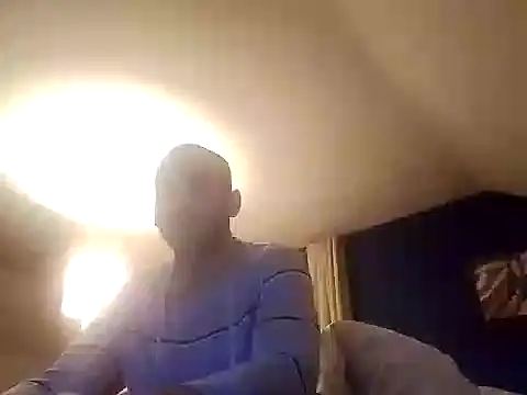 Snapshot of DrbigdickUK chatting on 12.26.24 DrbigdickUK online show from 12.26.24