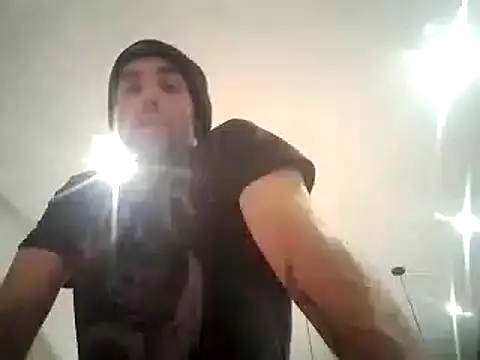 Snapshot of DrbigdickUK chatting on 01.19.25 DrbigdickUK online show from 01.19.25