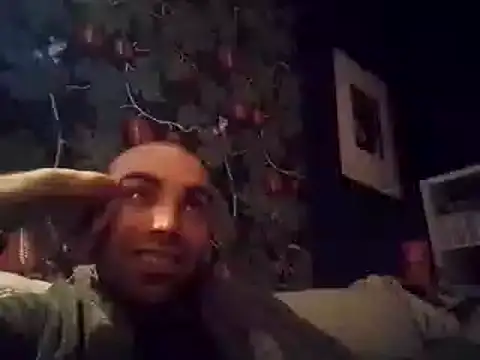 Snapshot of DrbigdickUK chatting on 01.29.25 DrbigdickUK online show from 01.29.25