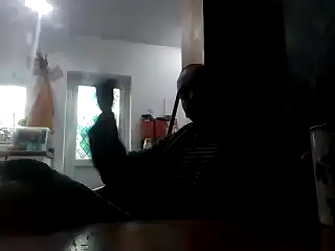 Snapshot of DrbigdickUK chatting on 10.25.25 DrbigdickUK online show from 10.25.25